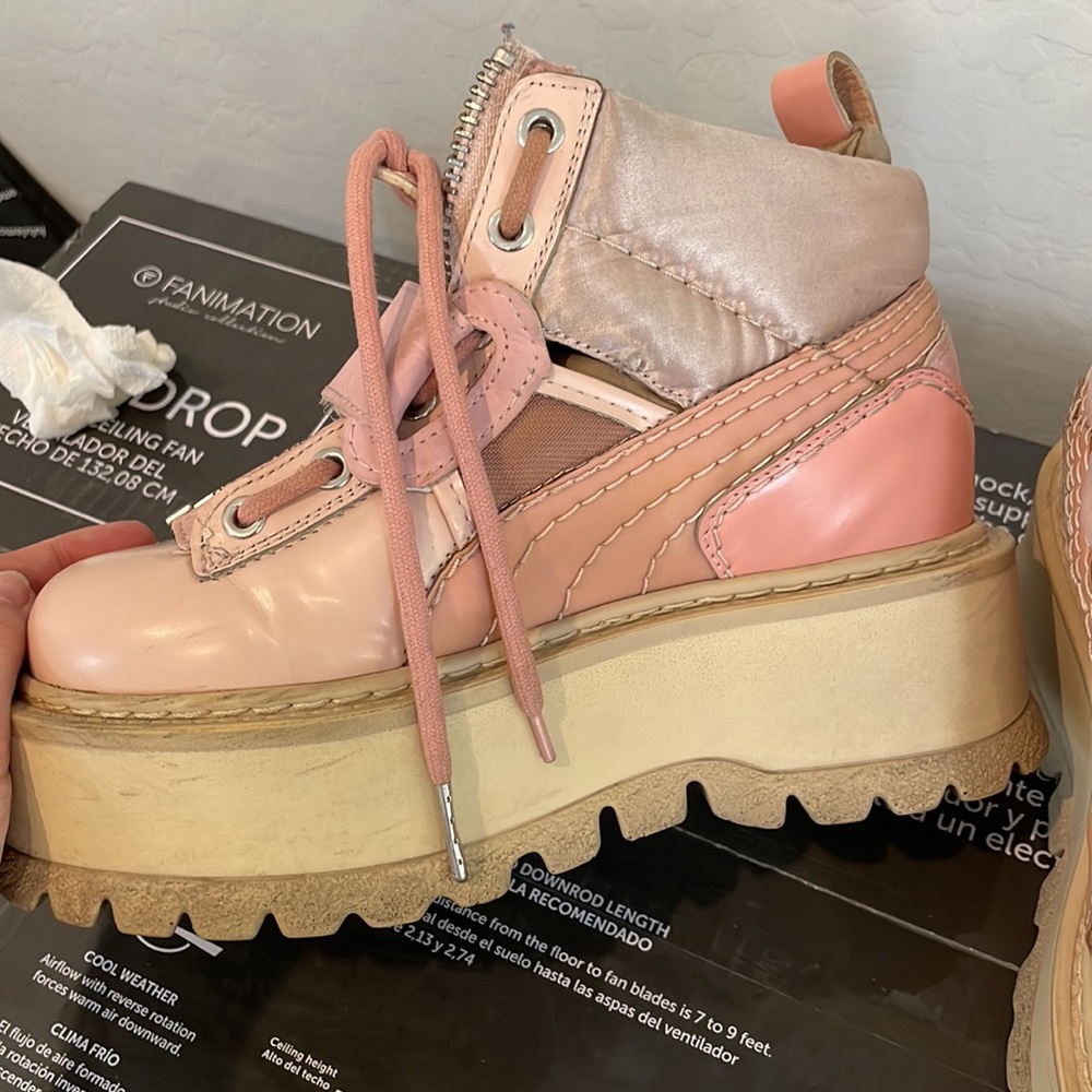 PUMA FENTY baby pink platform boots - Picture 8 of 10